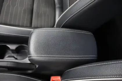 Photo 19 Kia Stonic  1.0 T-GDi 120 ch MHEV DCT7