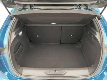 Photo 12 Peugeot 308  Hybrid 136 e-DCS6