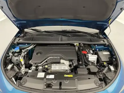 Photo 84 Peugeot 308  Hybrid 145 e-DCS6