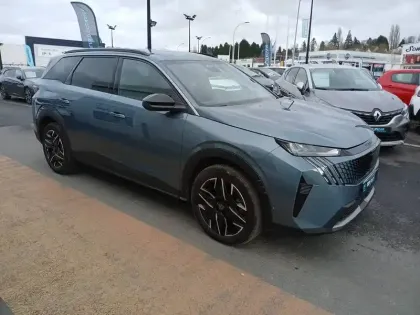 Photo 22 Peugeot 5008  Hybrid 136 e-DCS6