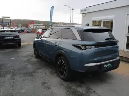 Photo 46 Peugeot 5008  Hybrid 136 e-DCS6