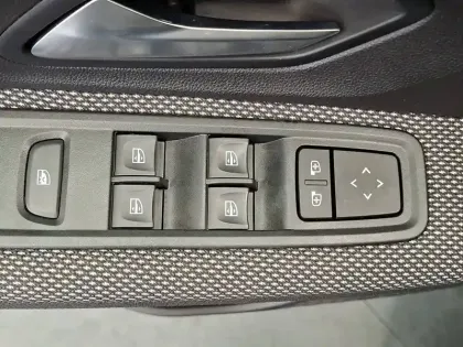 Photo 28 Dacia Sandero  SCe 65 - 22