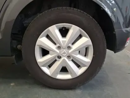 Photo 9 Dacia Sandero  SCe 65 - 22