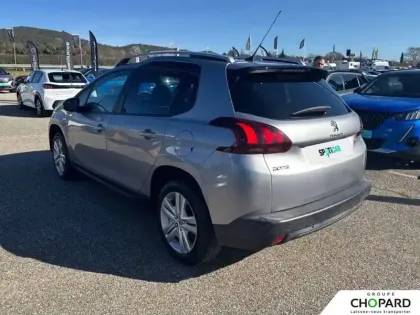 Photo 66 Peugeot 2008  PureTech 82ch BVM5