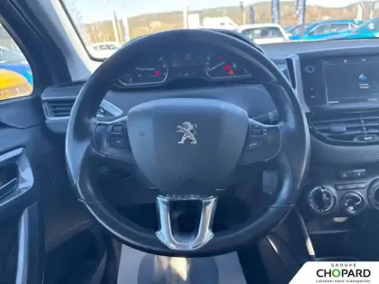 Photo 52 Peugeot 2008  PureTech 82ch BVM5