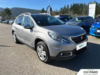 Photo 64 Peugeot 2008  PureTech 82ch BVM5