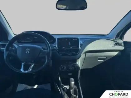 Photo 11 Peugeot 2008  PureTech 82ch BVM5