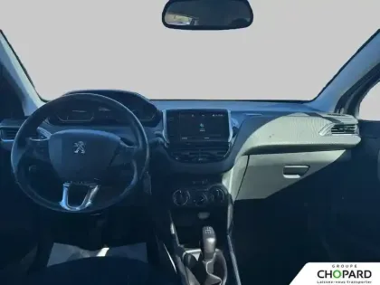 Photo 48 Peugeot 2008  PureTech 82ch BVM5