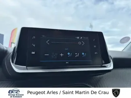 Photo 18 Peugeot 208  PureTech 100 S&S BVM6