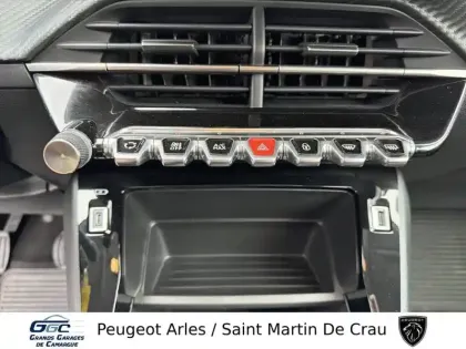 Photo 14 Peugeot 208  PureTech 100 S&S BVM6
