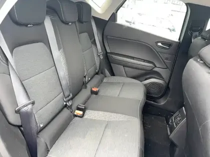 Photo 39 Renault Captur  E-Tech hybride 145