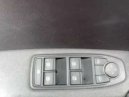 Photo 89 Renault Captur  E-Tech hybride 145