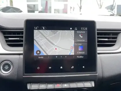 Photo 96 Renault Captur  E-Tech hybride 145