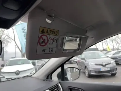 Photo 67 Renault Captur  E-Tech hybride 145