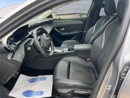 Photo 11 Peugeot 308  BlueHDi 130ch S&S EAT8