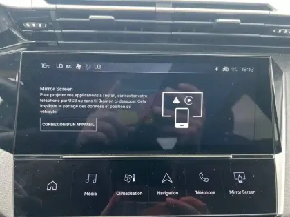 Photo 16 Peugeot 308  BlueHDi 130ch S&S EAT8