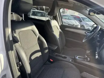 Photo 12 Renault Arkana  E-Tech hybride 145 - 22