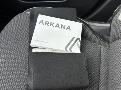 Photo 37 Renault Arkana  E-Tech hybride 145 - 22