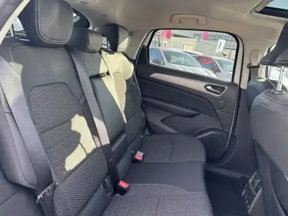 Photo 20 Renault Arkana  E-Tech hybride 145 - 22