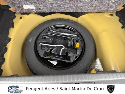 Photo 21 Peugeot 208  PureTech 100 S&S EAT8