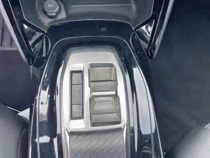 Photo 20 Peugeot 2008  BlueHDi 130 S&S EAT8