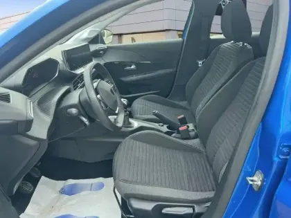 Photo 52 Peugeot 208  PureTech 100 S&S BVM6