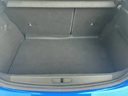 Photo 49 Peugeot 208  PureTech 100 S&S BVM6