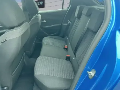 Photo 31 Peugeot 208  PureTech 100 S&S BVM6