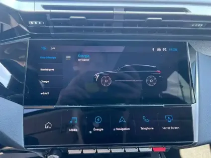 Photo 37 Peugeot 308  PHEV 180 e-EAT8