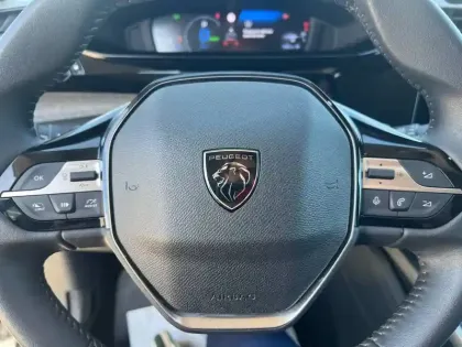 Photo 20 Peugeot 308 Gén. III Ph1 Allure Pack 5