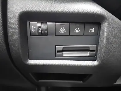 Photo 27 Citroën C5 aircross  Hybride Rechargeable 225 S&S e-EAT8