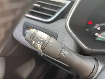 Photo 31 Renault Clio  Eco-G 100 ch GSR2