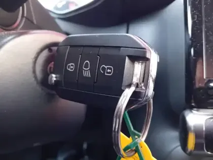 Photo 77 Citroën C3  PureTech 83 ch BVM5