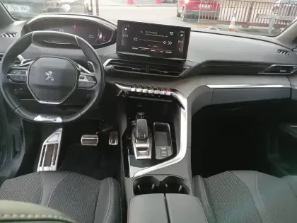 Photo 10 Peugeot 3008  PureTech 130ch S&S EAT8