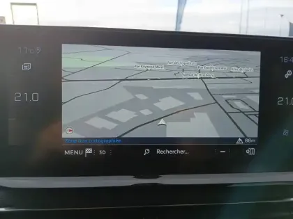 Photo 13 Peugeot 3008  PureTech 130ch S&S EAT8