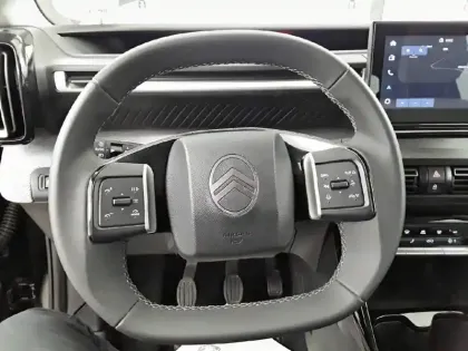 Photo 8 Citroën C3  Turbo 100 ch BVM6