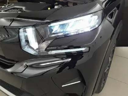 Photo 15 Citroën C3  Turbo 100 ch BVM6