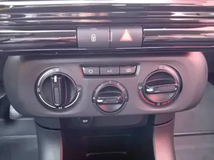 Photo 55 Citroën C3  PureTech 83 S&S BVM5