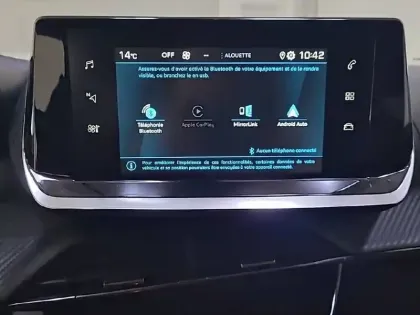 Photo 23 Peugeot 2008  PureTech 130 S&S EAT8