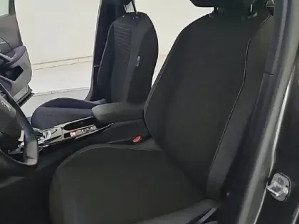 Photo 10 Peugeot 2008  PureTech 130 S&S EAT8