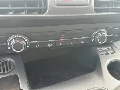 Photo 53 Peugeot Partner  FOURGON XL 950 KG BLUEHDI 100 S&S BVM6