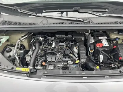 Photo 76 Peugeot Partner  FOURGON XL 950 KG BLUEHDI 100 S&S BVM6