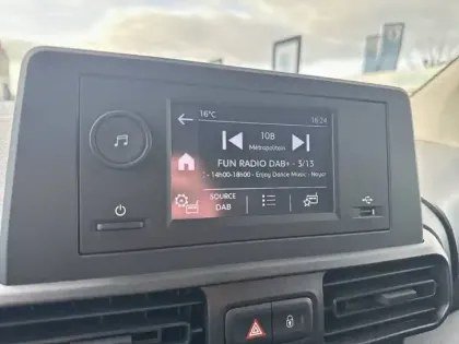 Photo 14 Peugeot Partner  FOURGON XL 950 KG BLUEHDI 100 S&S BVM6