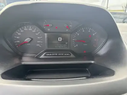 Photo 40 Peugeot Partner  FOURGON XL 950 KG BLUEHDI 100 S&S BVM6