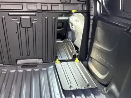 Photo 27 Peugeot Partner  FOURGON XL 950 KG BLUEHDI 100 S&S BVM6