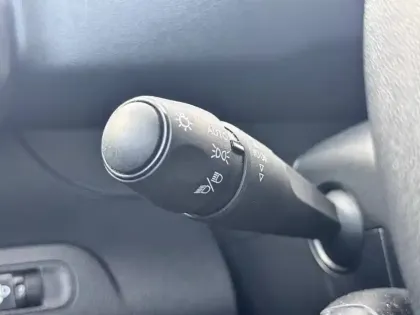 Photo 25 Peugeot Partner  FOURGON XL 950 KG BLUEHDI 100 S&S BVM6