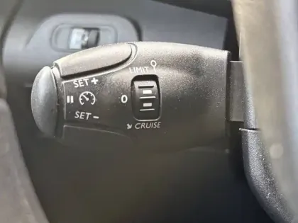 Photo 51 Peugeot Partner  FOURGON XL 950 KG BLUEHDI 100 S&S BVM6