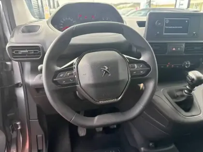 Photo 39 Peugeot Partner  FOURGON XL 950 KG BLUEHDI 100 S&S BVM6