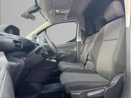 Photo 41 Peugeot Partner  FOURGON XL 950 KG BLUEHDI 100 S&S BVM6