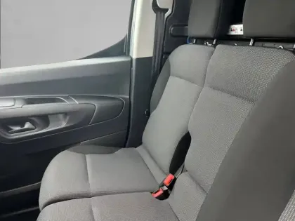 Photo 73 Peugeot Partner  FOURGON XL 950 KG BLUEHDI 100 S&S BVM6